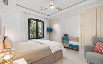 Property slide 30