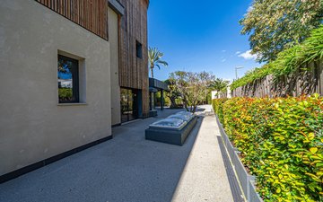 Property slide 24
