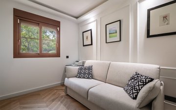 Property slide 18