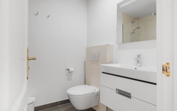 Property slide 8