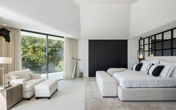 Property slide 21