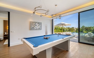 Property slide 46