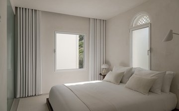 Property slide 7