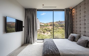 Property slide 47