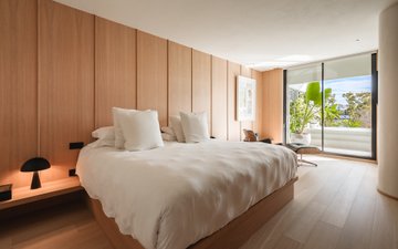 Property slide 15