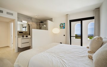 Property slide 31