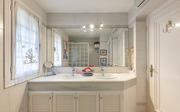 Property slide 23