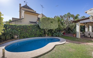 Property slide 19