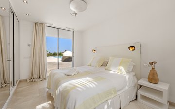 Property slide 19