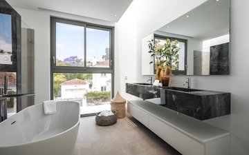 Property slide 10