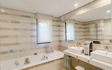 Property slide 10