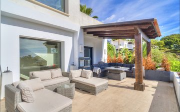 Property slide 25