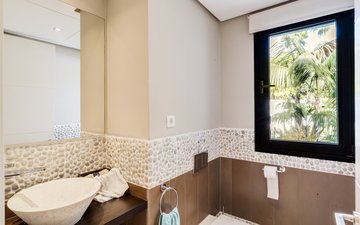 Property slide 36