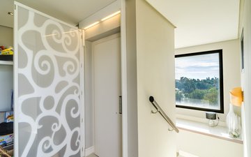 Property slide 40