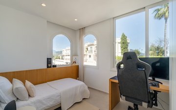 Property slide 50