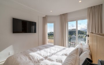 Property slide 35