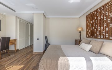 Property slide 25