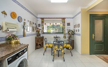 Property slide 10