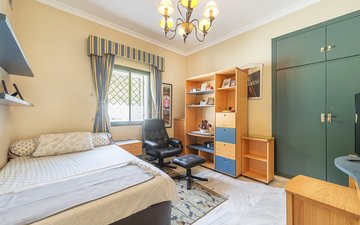 Property slide 17