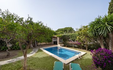 Property slide 23