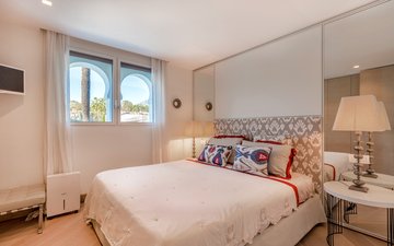 Property slide 23