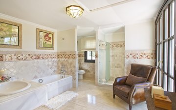 Property slide 39