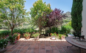 Property slide 16