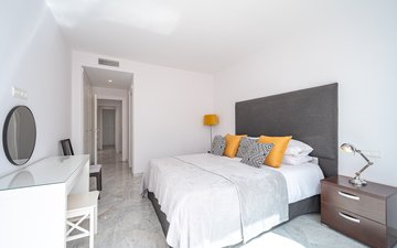 Property slide 20
