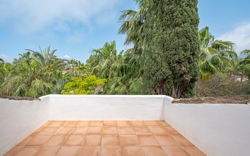 Property slide 26