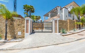Property slide 11