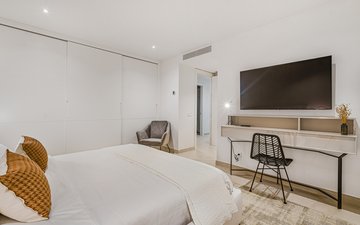 Property slide 40