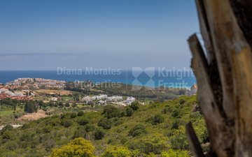 Property slide 17