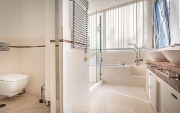 Property slide 18