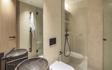 Property slide 21