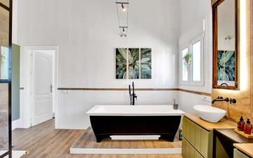 Property slide 21