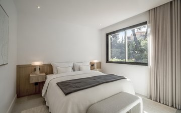 Property slide 40