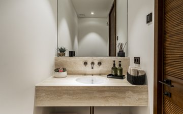 Property slide 30