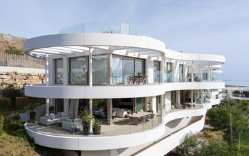 Property slide 19