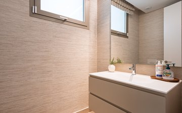 Property slide 23