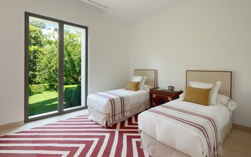 Property slide 22