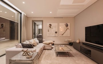 Property slide 33