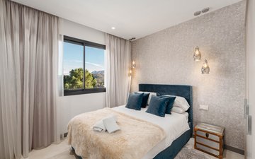 Property slide 31