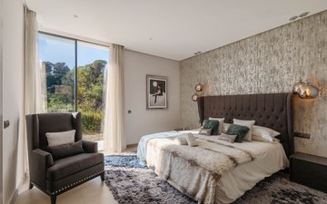Property slide 14