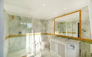 Property slide 16