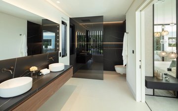 Property slide 31