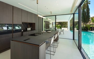 Property slide 18