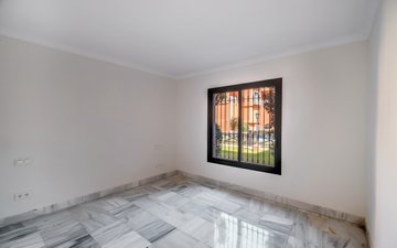 Property slide 17