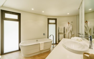 Property slide 28
