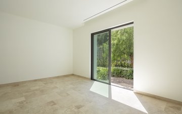 Property slide 24