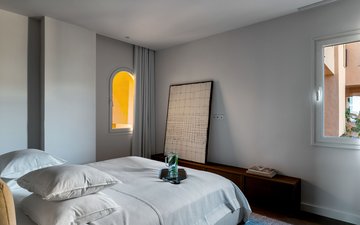 Property slide 24